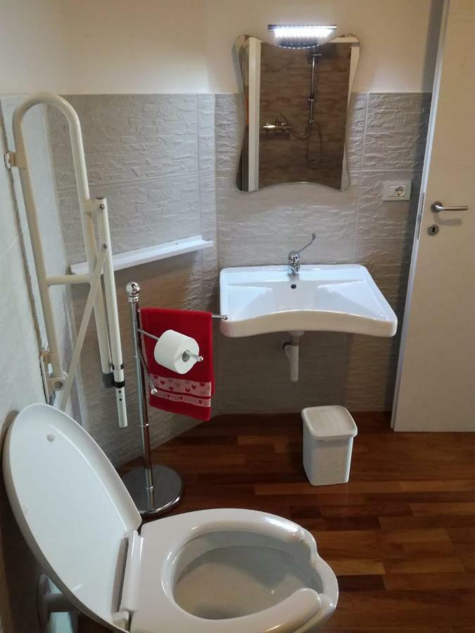 Regina Della Pace Apartments & Suite Con Sauna Monopoli Bagian luar foto